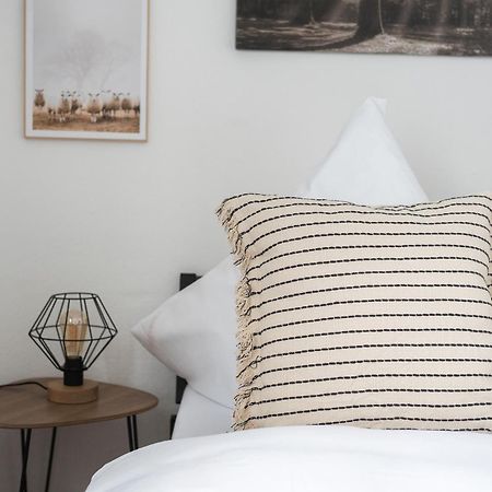 1-4 Gaeste Wohnung W-Lan, Netflix, Amazon, Parken, Arbeitsplatz, 24H Check In ,Vollausgestattet Kueche, Handtuecher Seife U,V,M Fuer Geschaeftsreisende, Paare, Familien , Datteln Exteriér fotografie